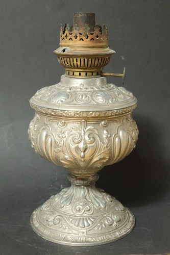 Alte petroleumlampe tischlampe - petroleumlampe,
