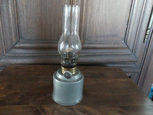 Antike petroleumlampe - antike,