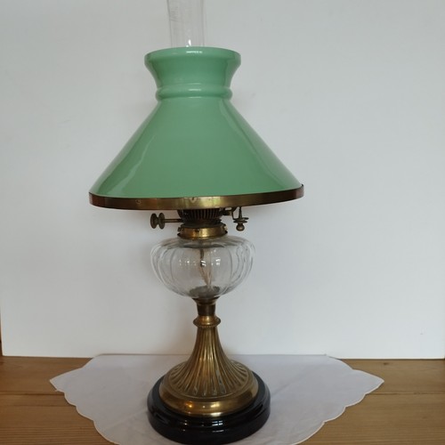 Antike petroleum tischlampe - antike,