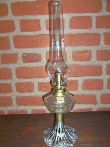Antike petroleumlampe - antike,