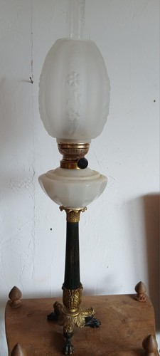 Antike petroleumlampe mit - antike,